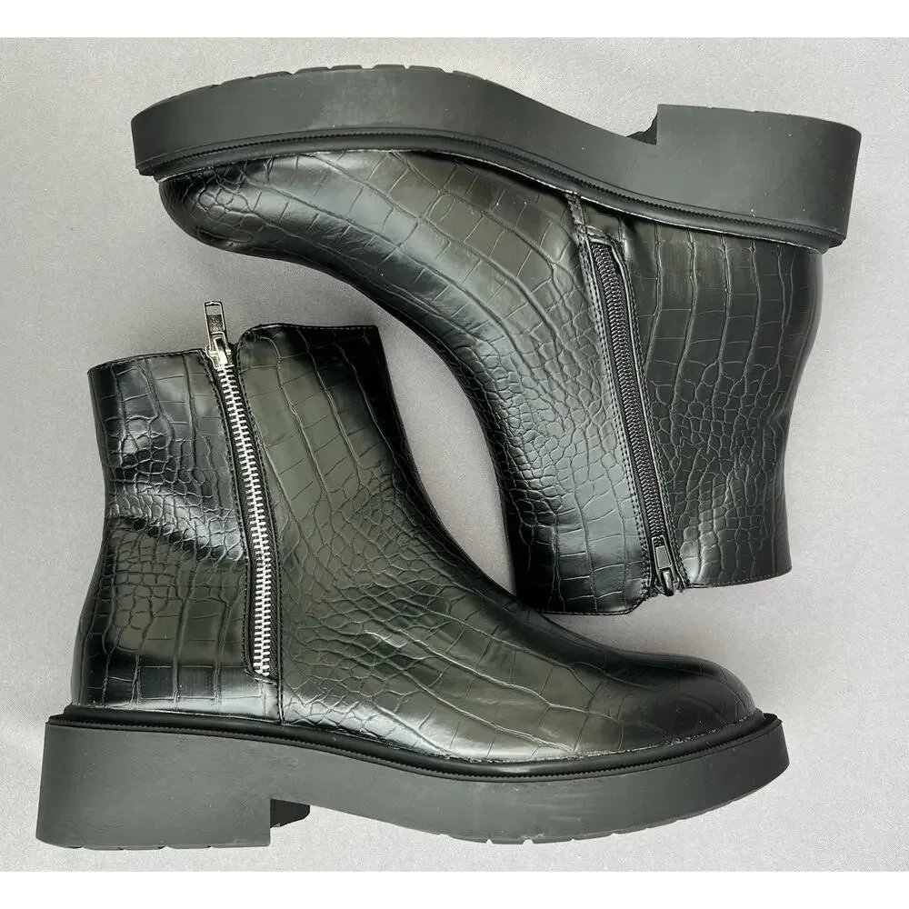 TOPSHOP Kai Zip Black Chelsea Croc Embossed Boots Men's Size 8 US / 41EU NEW
